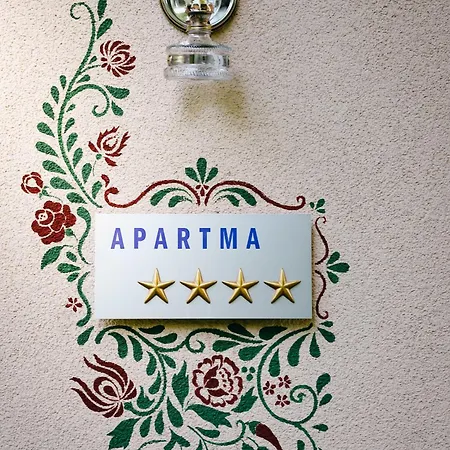 Daire Csardas Salas *