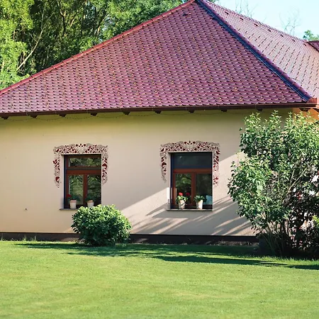 Csardas Salas Apartma *